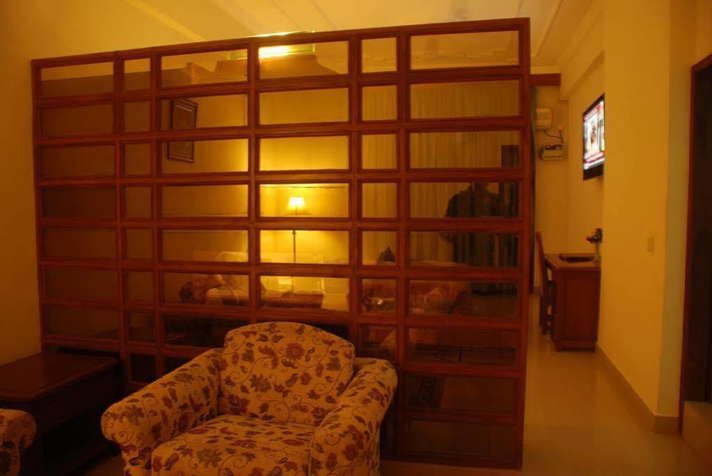Classic residencia Haridwār Exterior foto