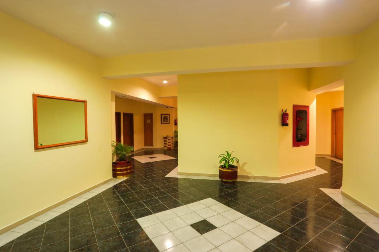 Classic residencia Haridwār Exterior foto