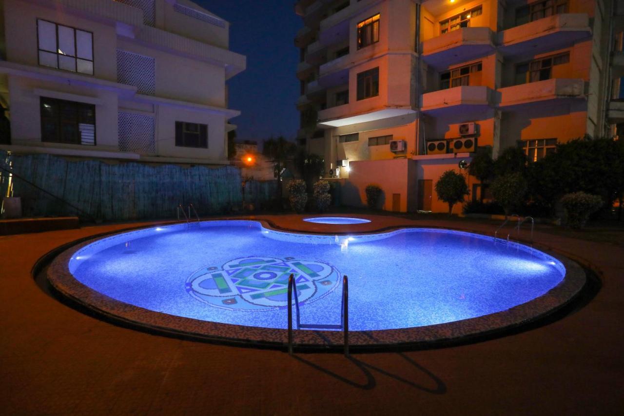 Classic residencia Haridwār Exterior foto