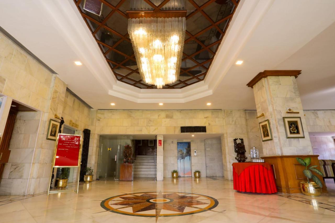 Classic residencia Haridwār Exterior foto
